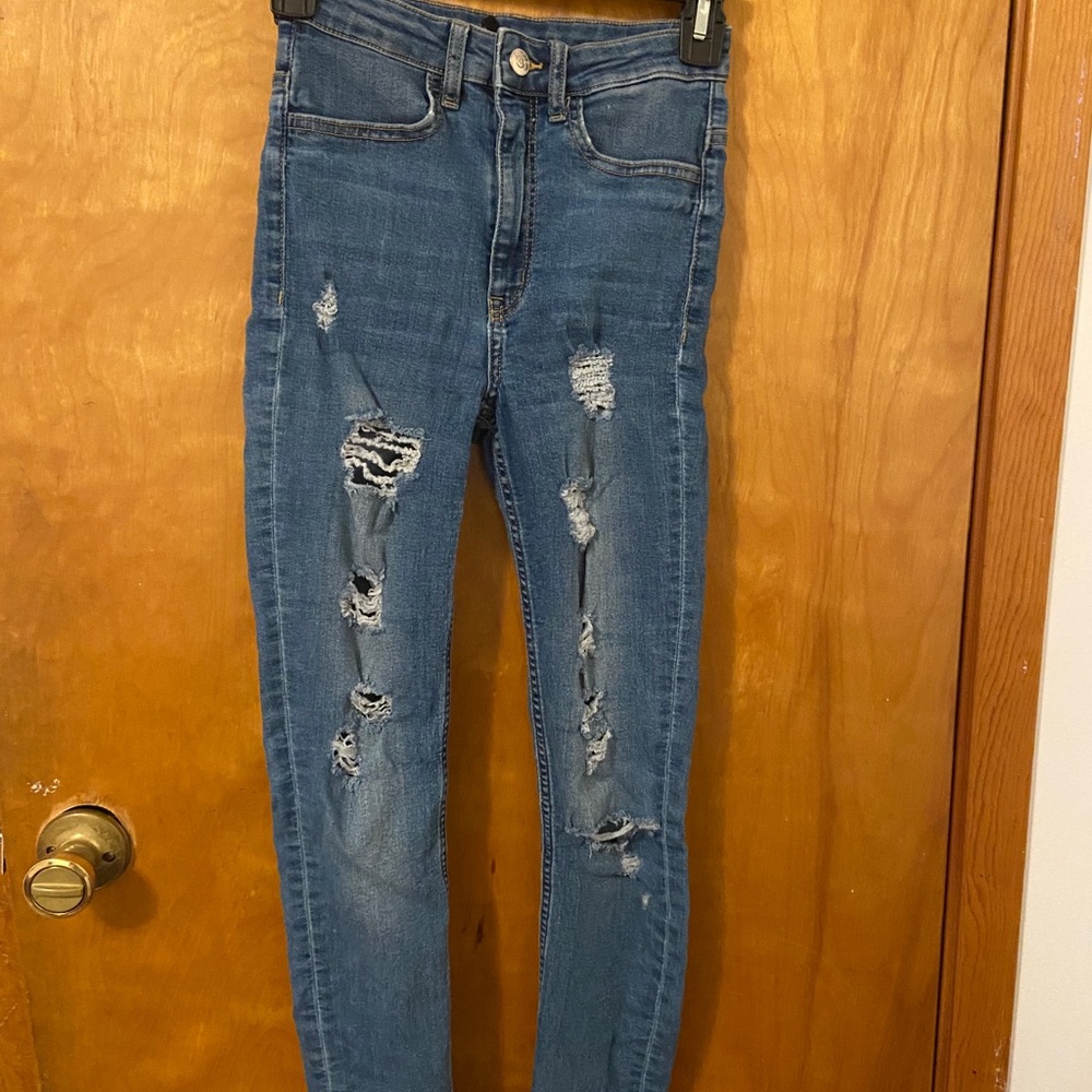 Ripped jeans